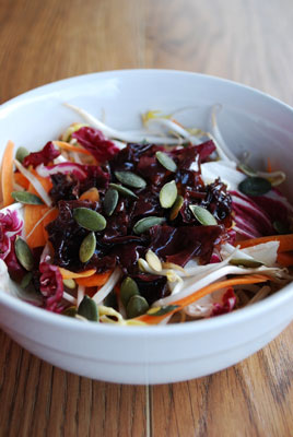 미역을 곁들인 프레스드 샐러드 레시피