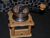 프렌치 프레스로 커피 내리는 방법