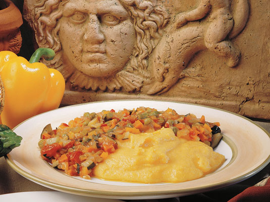 야채와 함께 폴렌타