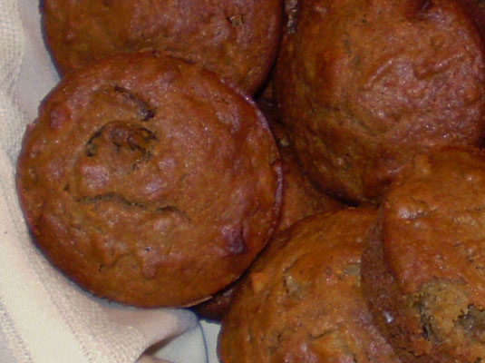 과일과 밀기울 머핀