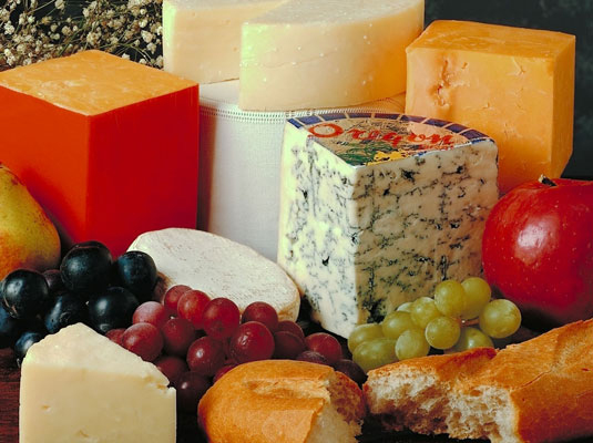 크리스마스 파티를 위한 전채 쟁반 만들기