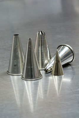 집에서 구운 명절 선물: 설탕 프로스팅 도구 및 기법