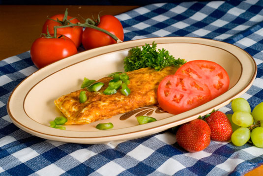 허브를 곁들인 압연 오믈렛(Omelette aux Fines Herbes)