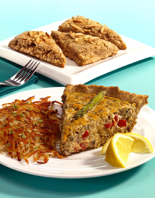 콘밀 크러스트를 곁들인 야채 키슈