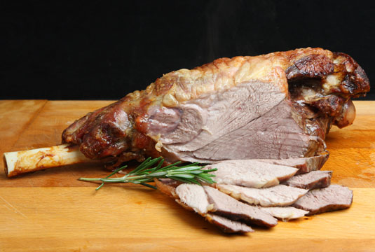 양고기 다리(Gigot Rôti à la Moutarde)