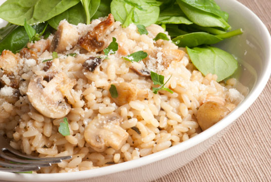 곡물이 함유된 환류 친화적인 저녁 식사 레시피