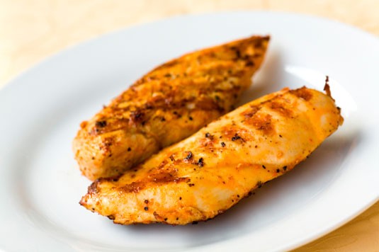 아티초크를 곁들인 치킨 커틀릿(Scaloppine di Pollo con Carciofi)