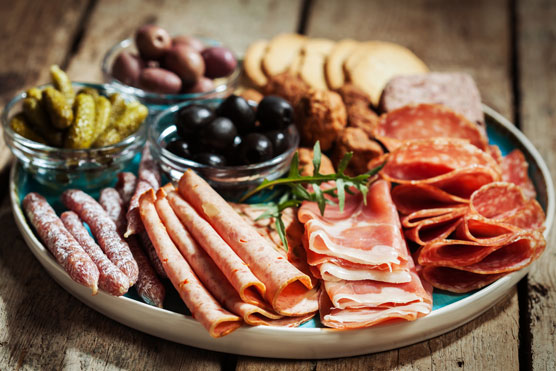 aFamilyToday 치트 시트를 위한 Charcuterie